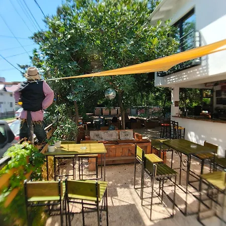 Oz Tatil parkı 2*